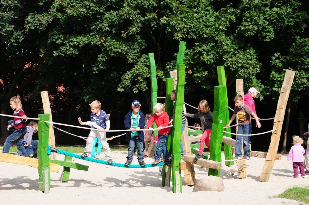 Ropes and balance beams combine in this fun and challenging climbing course