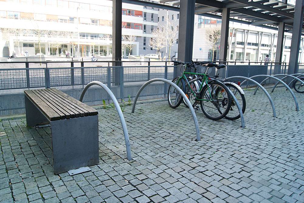 Simple bike rack design