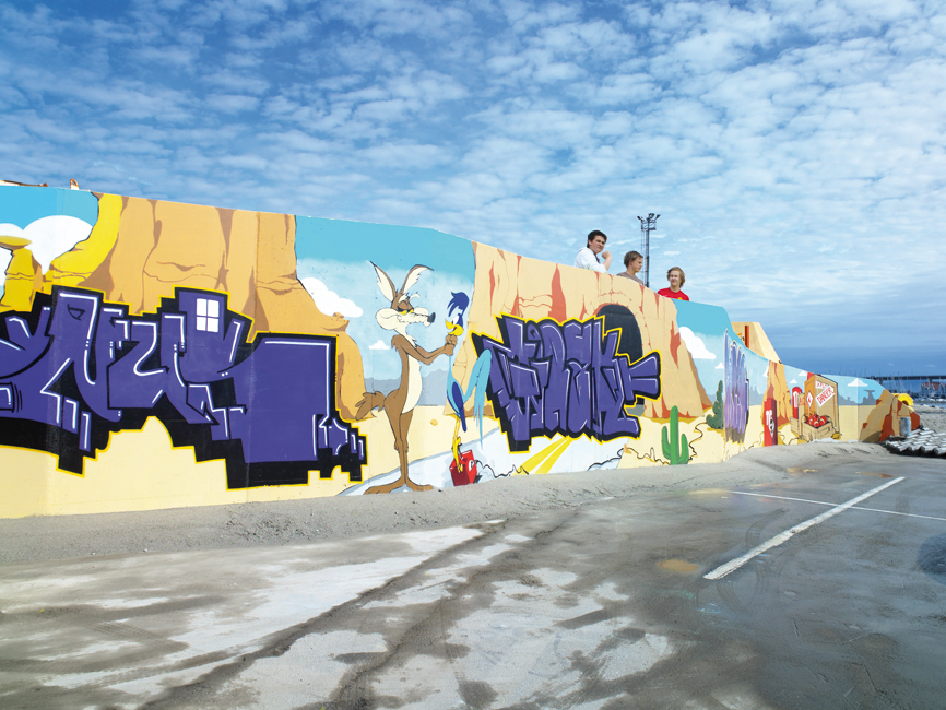 Graffiti wall