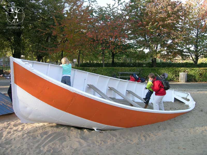 A large play boat