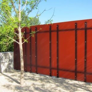 Transparent plastic panels make a colourful wall