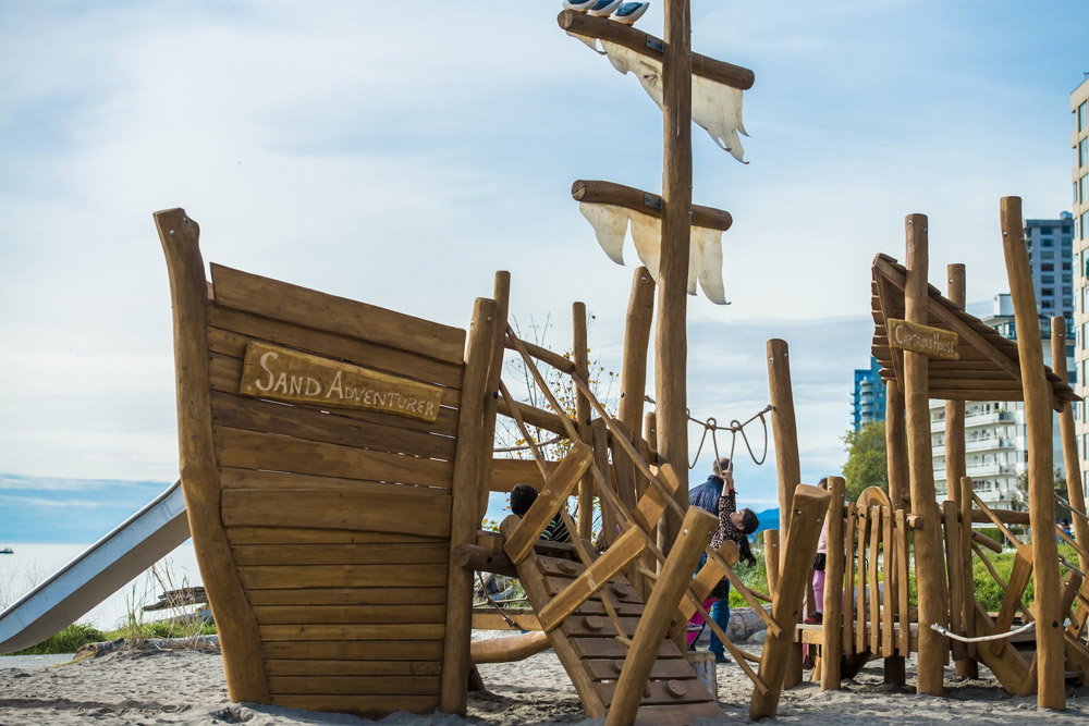 Playful wood pirate’s ship structure